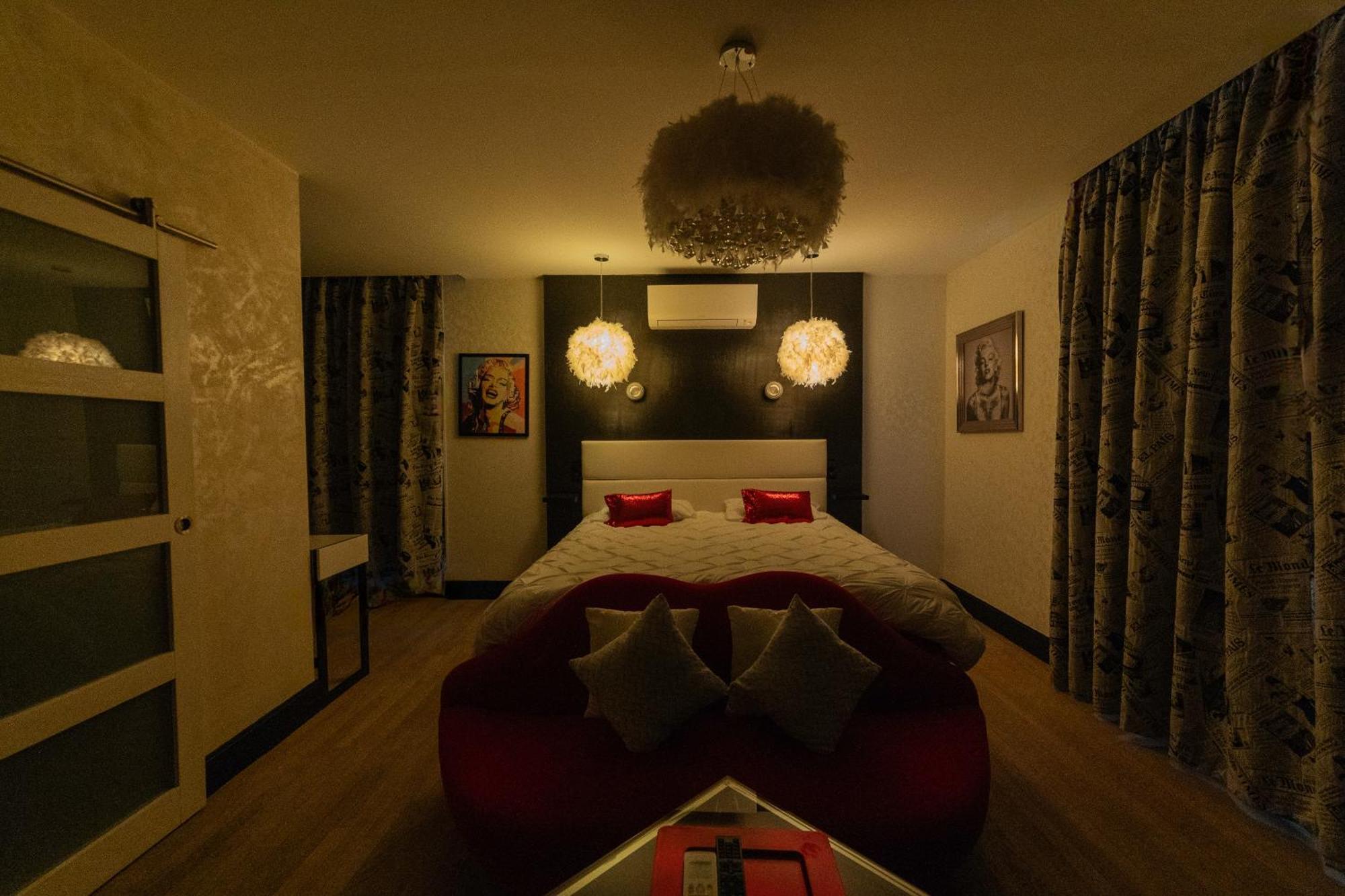 Les Etoiles Bed & Breakfast Tonnerre Ruang foto