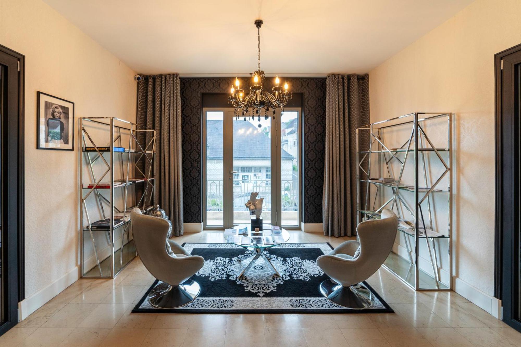 Les Etoiles Bed & Breakfast Tonnerre Bagian luar foto
