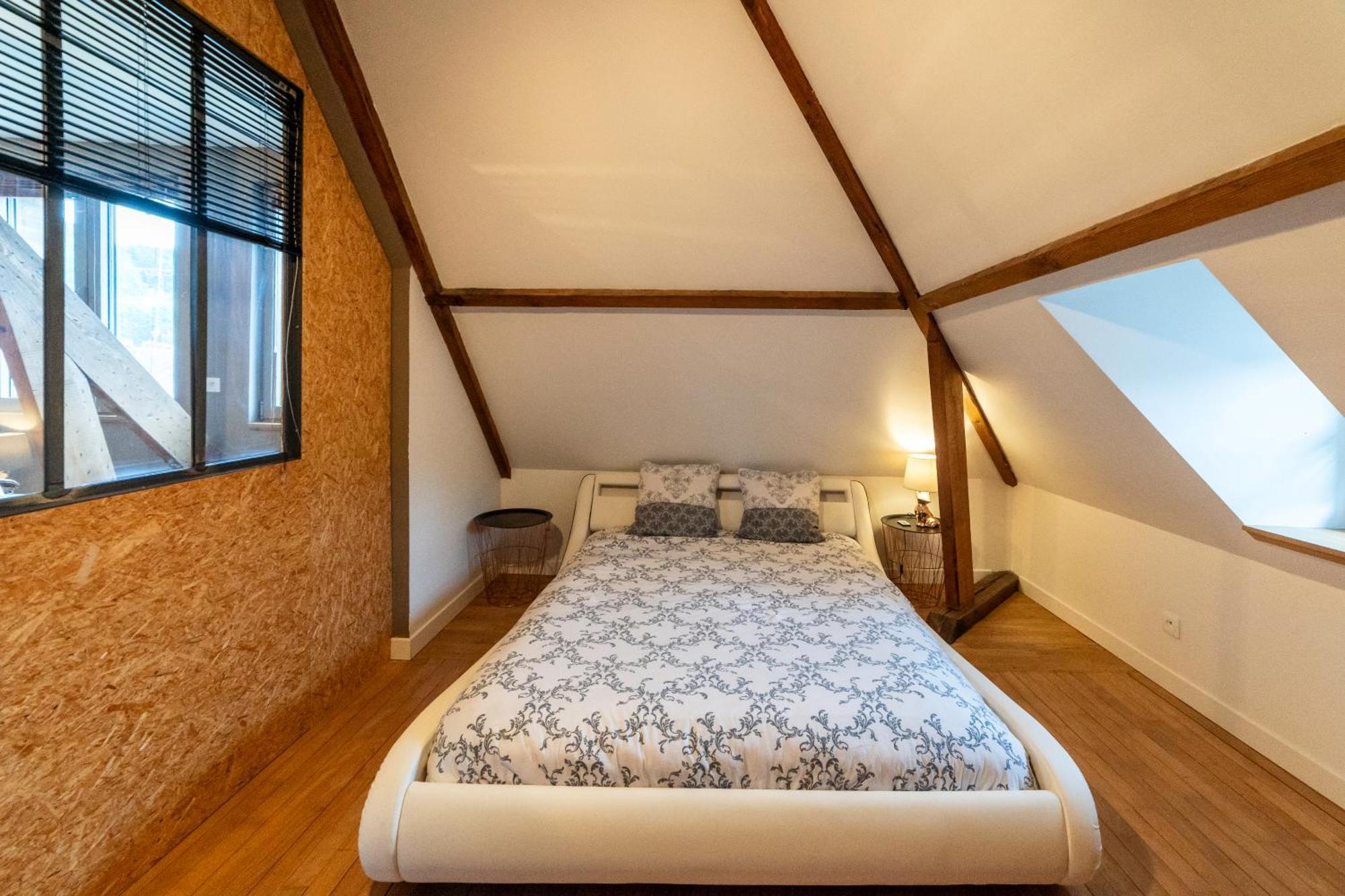 Les Etoiles Bed & Breakfast Tonnerre Ruang foto