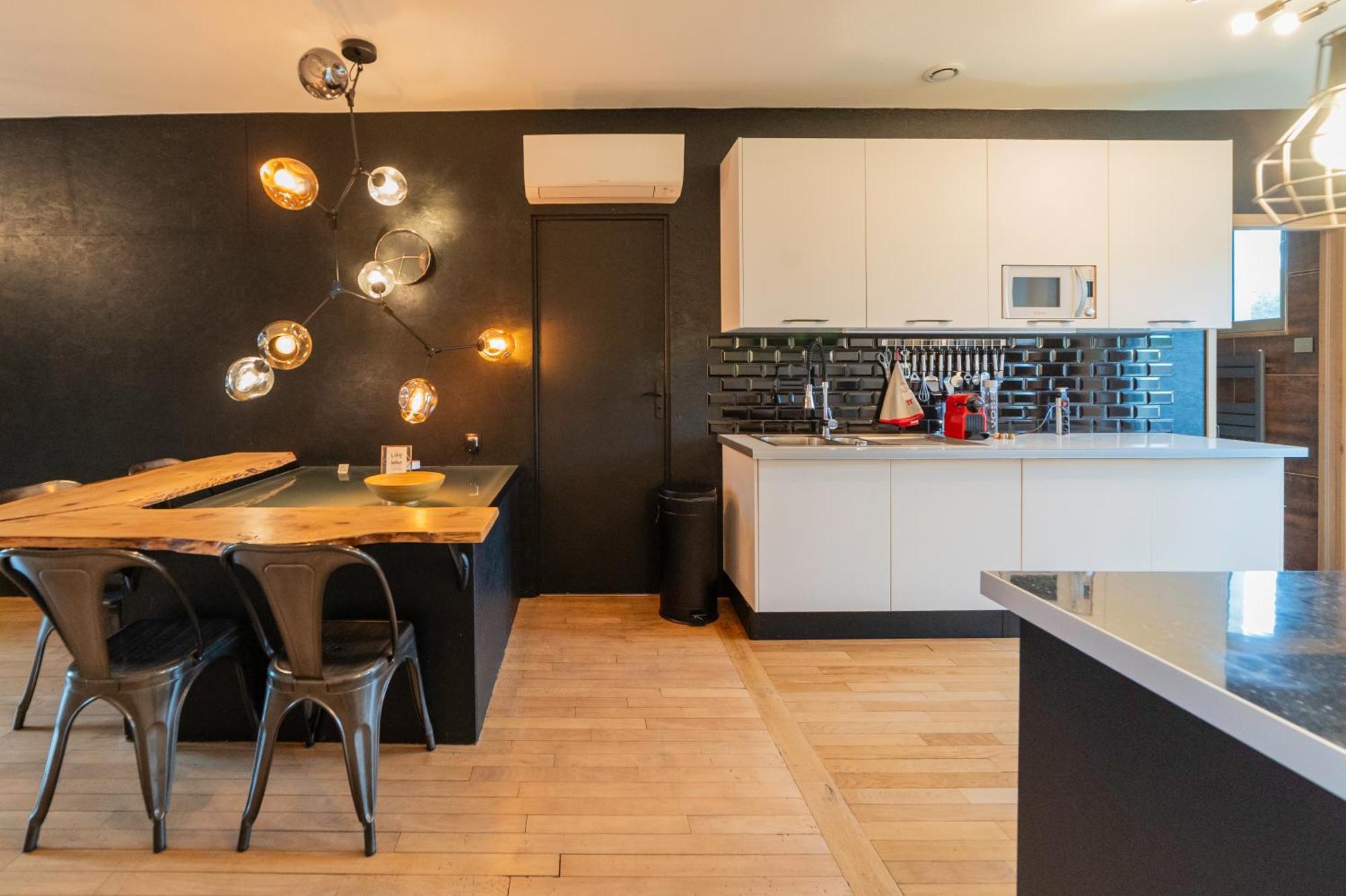 Les Etoiles Bed & Breakfast Tonnerre Bagian luar foto