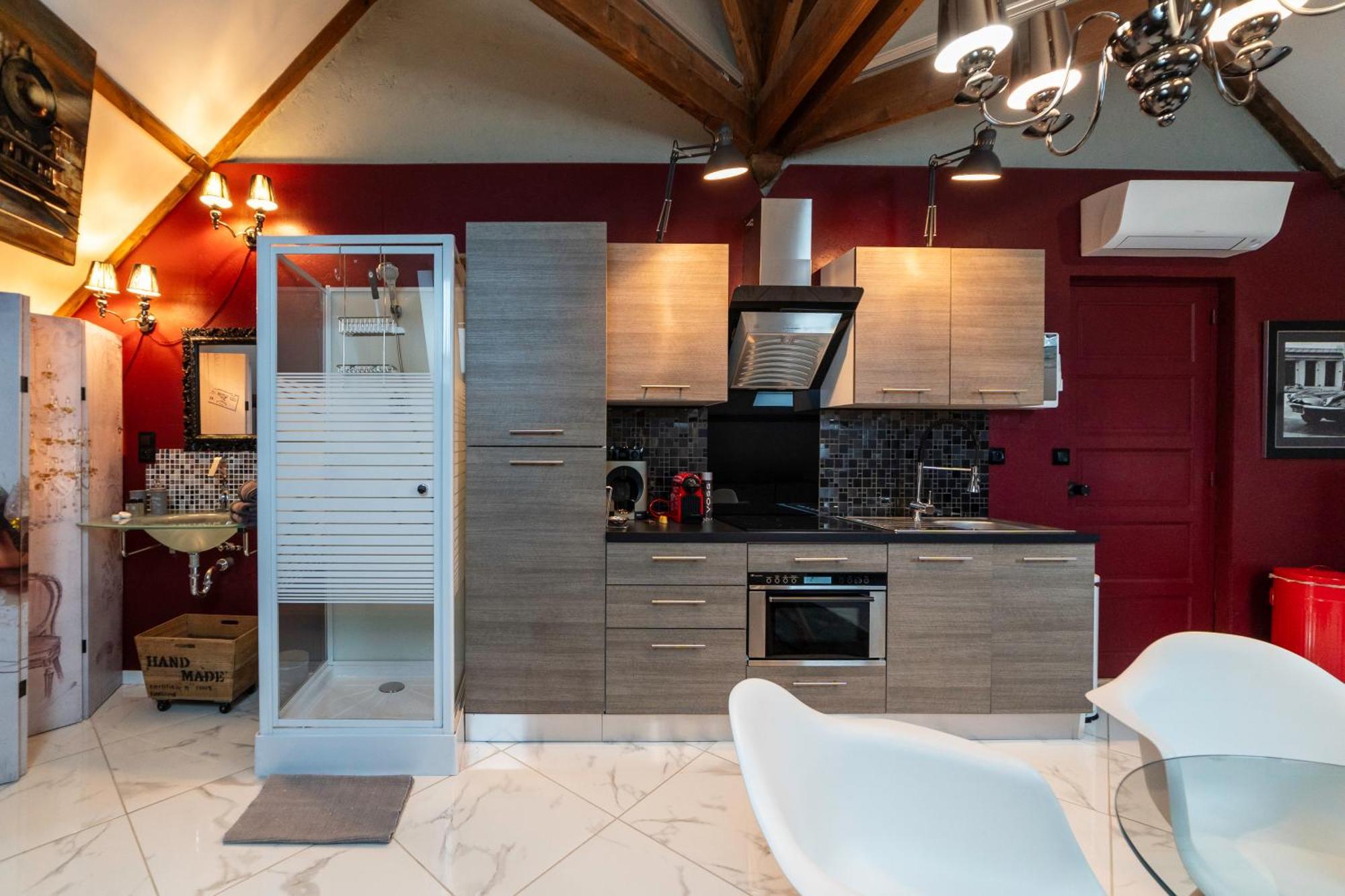Les Etoiles Bed & Breakfast Tonnerre Bagian luar foto