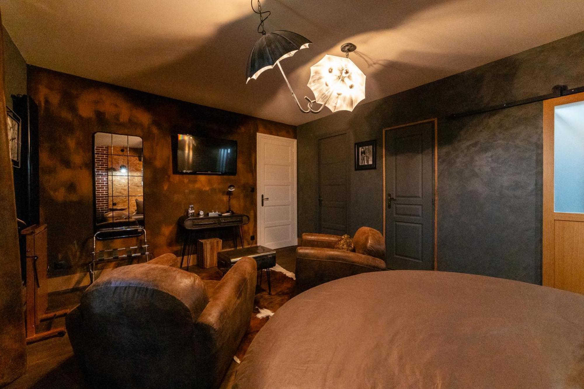 Les Etoiles Bed & Breakfast Tonnerre Bagian luar foto