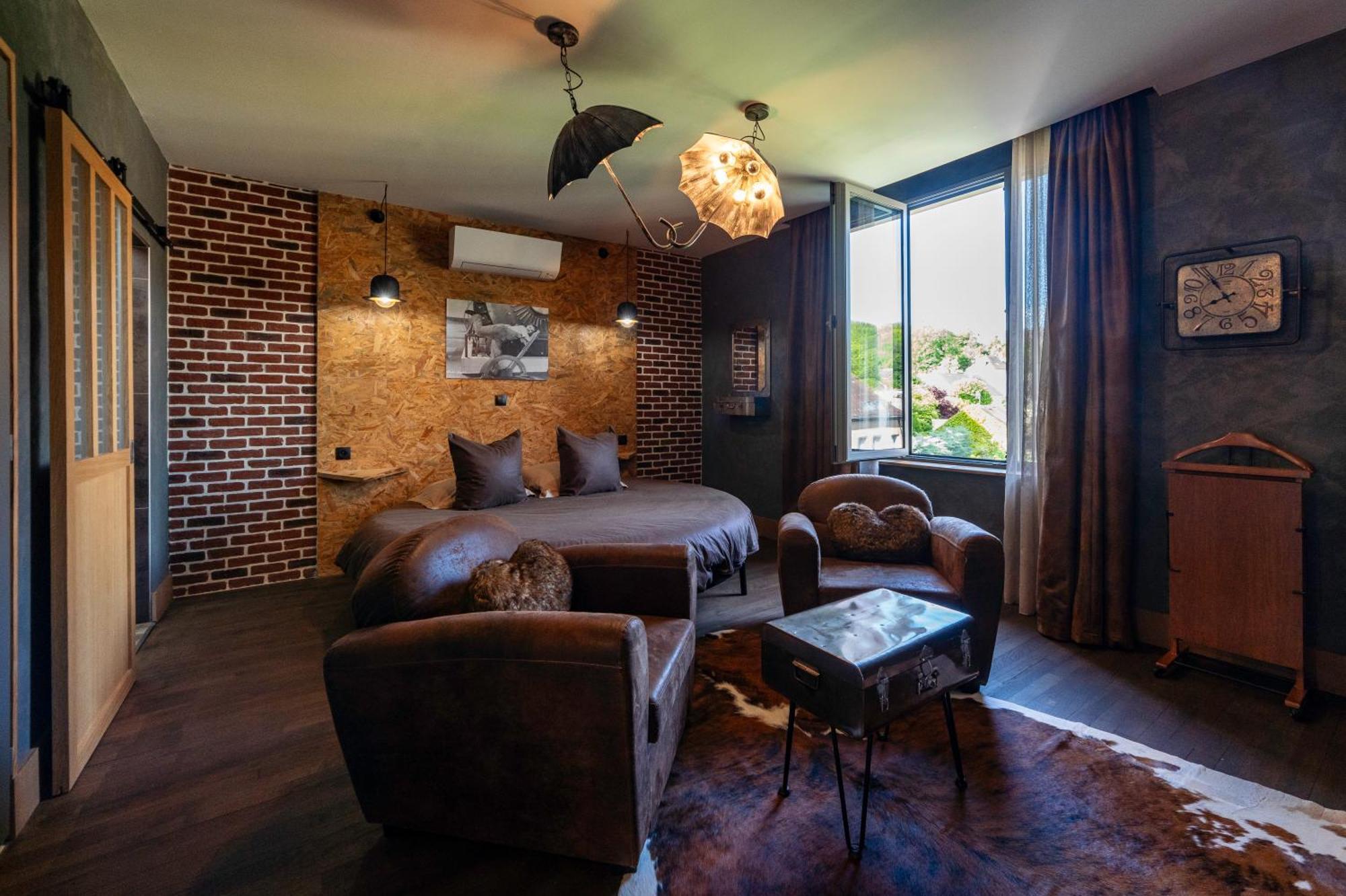 Les Etoiles Bed & Breakfast Tonnerre Bagian luar foto