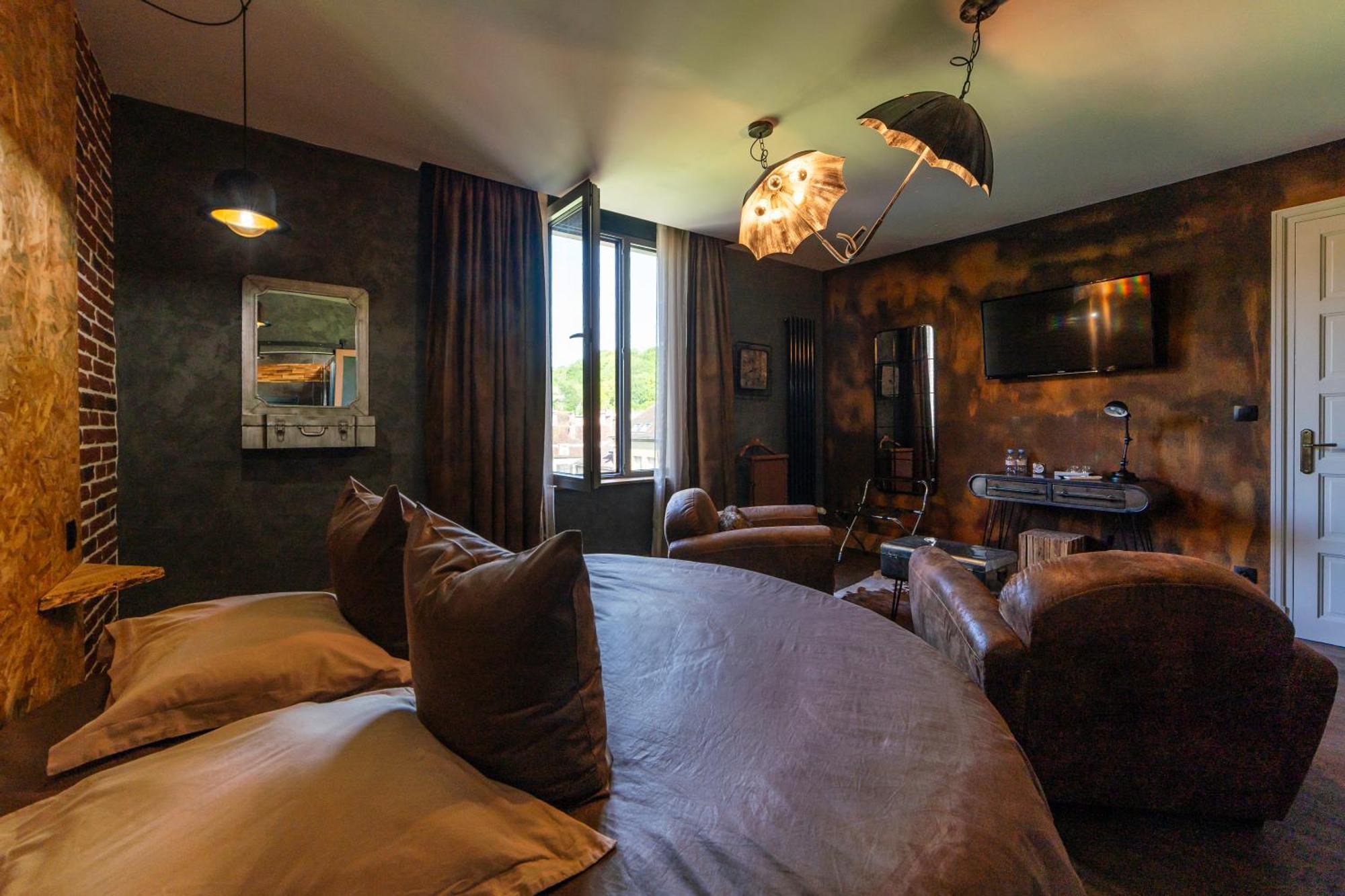 Les Etoiles Bed & Breakfast Tonnerre Bagian luar foto